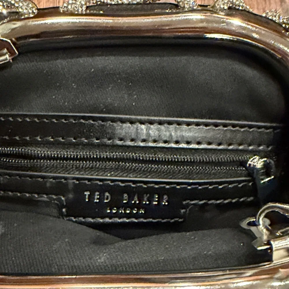 Ted Baker London elegant black